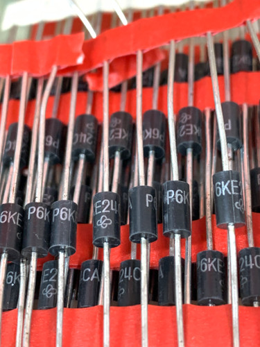 دیود زنر P6KE24CA