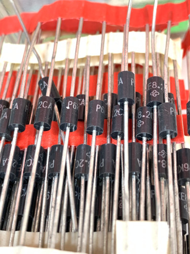 دیود زنر P6KE8.2CA