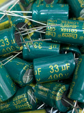 خازن الکترولیت 33 میکروفاراد 400 ولت