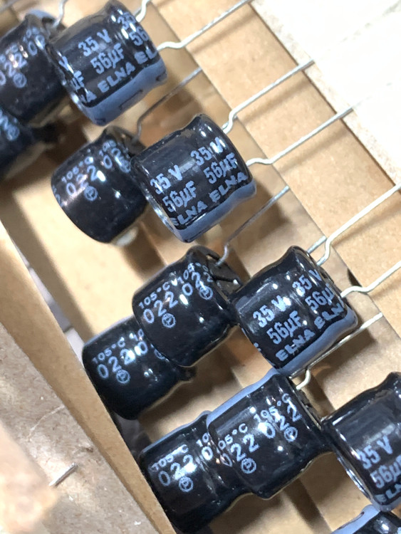 خازن الکترولیت 56 میکروفاراد 35 ولت
