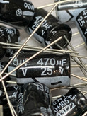 خازن الکترولیت 470 میکروفاراد 25 ولت