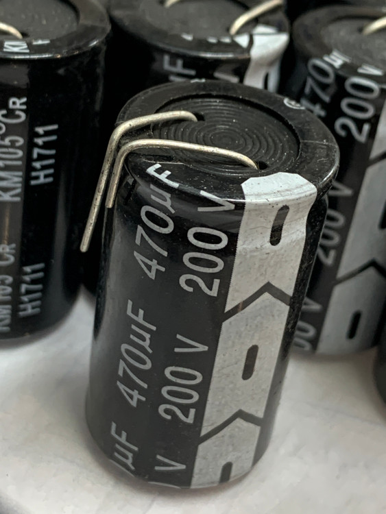 خازن الکترولیت 470 میکروفاراد 200 ولت