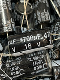 خازن الکترولیت 4700 میکروفاراد 16 ولت